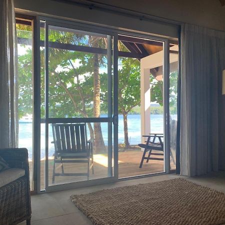 Tongan Beach Resort Utungake Exteriör bild