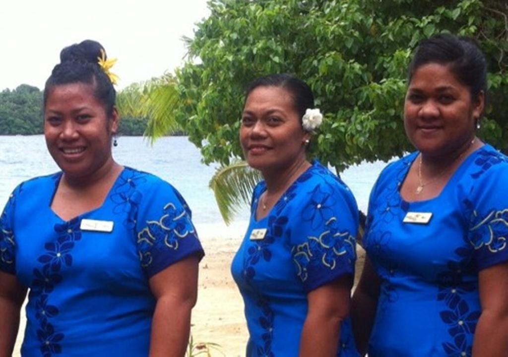 Tongan Beach Resort Utungake Exteriör bild