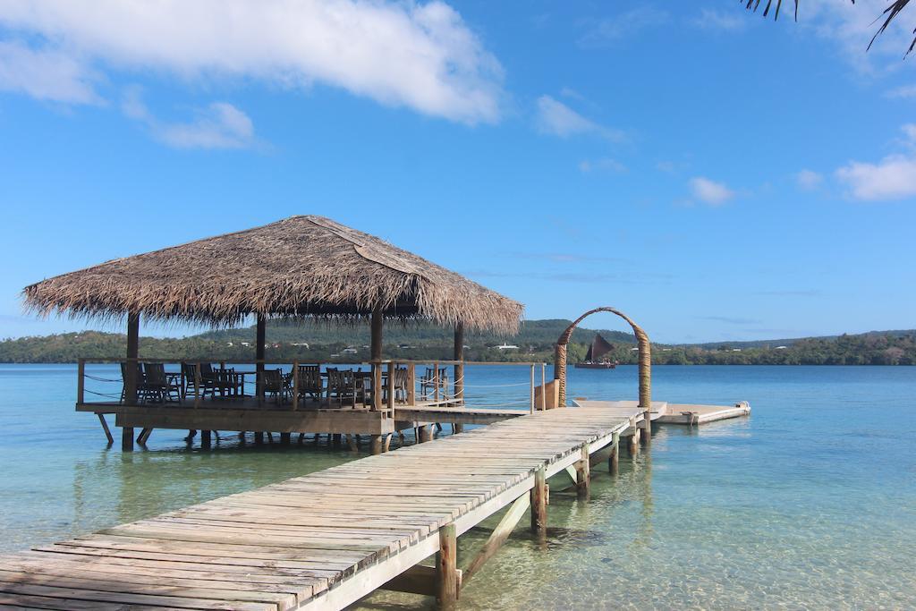 Tongan Beach Resort Utungake Exteriör bild